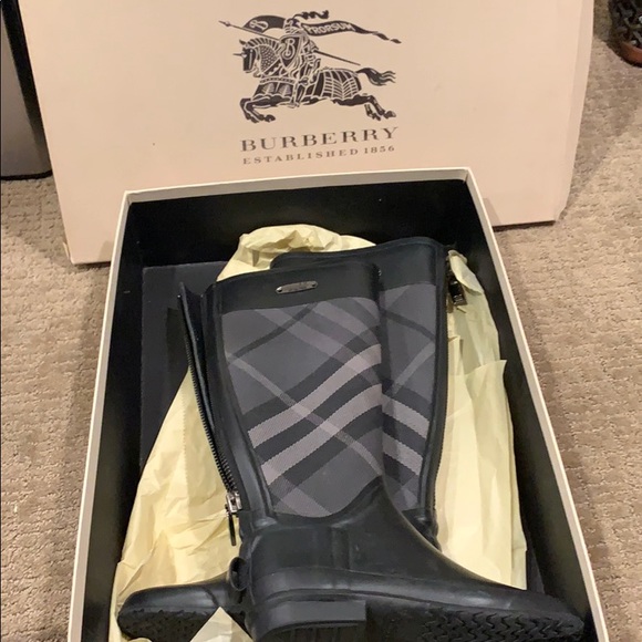 Burberry Shoes - Burberry Rain Boots Size 35 (size 5 US)